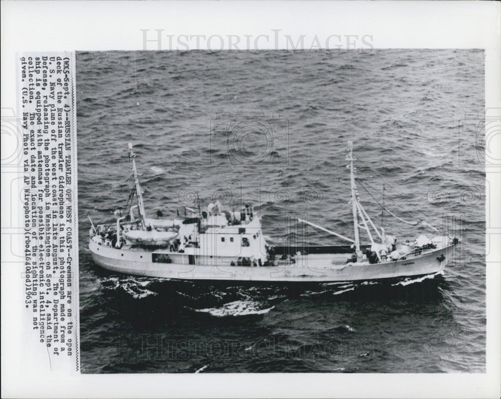 1963 Press Photo of Russian Trawler Gidrophone off West Coast. - Historic Images