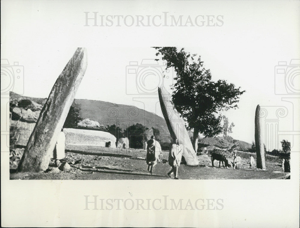 1935 Press Photo One of the Holiest Places in Ethiopia Strange Leaning Monilitms - Historic Images