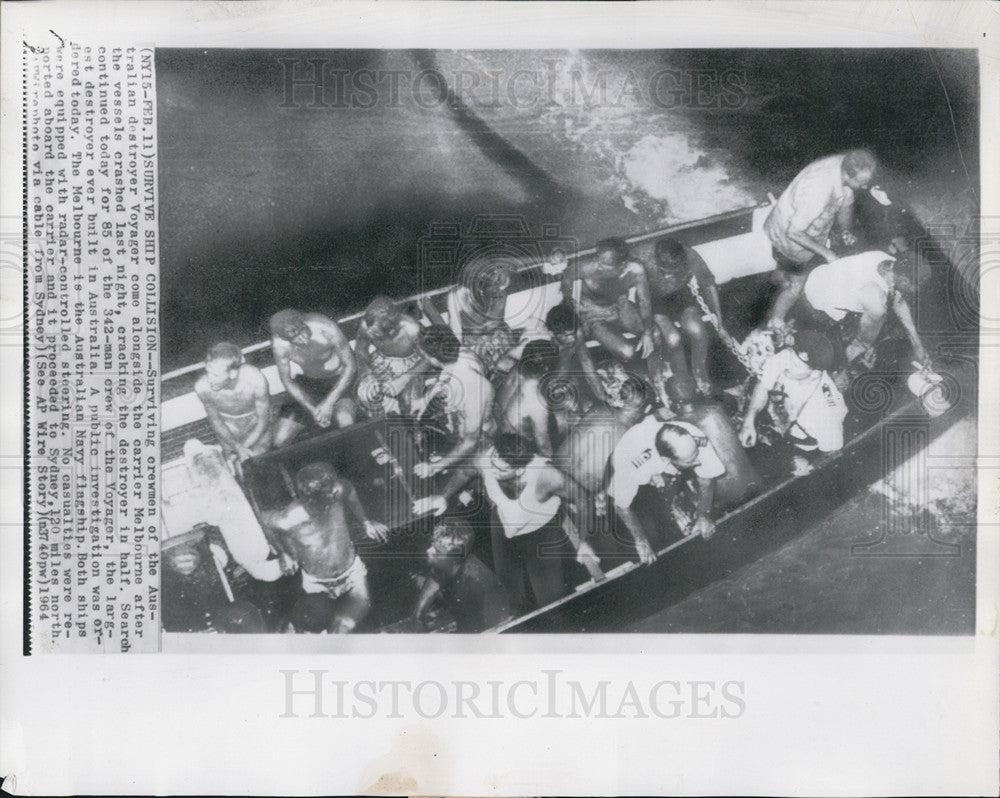 1964 Press Photo Surviving Crewmen Of The Australian Destroyer Voyager - Historic Images