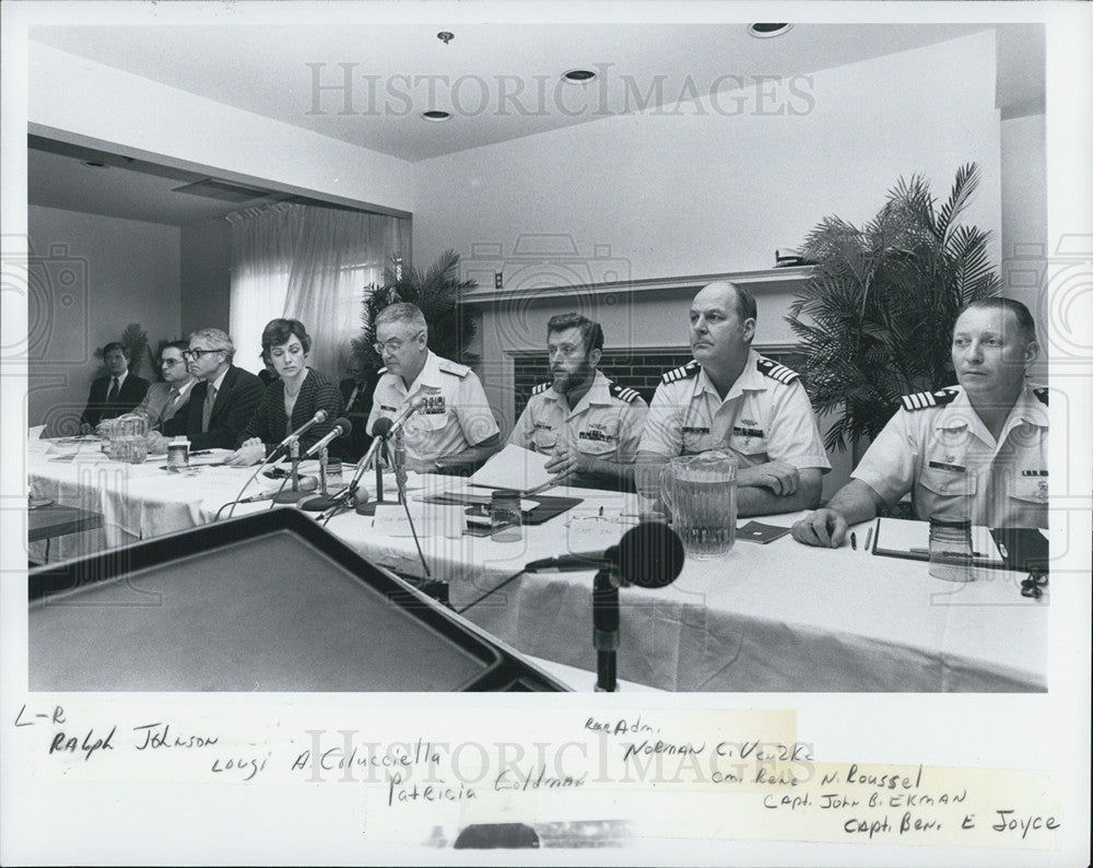 1980 Press Photo Ralph Johnson Latrica Coldman military meeting - Historic Images