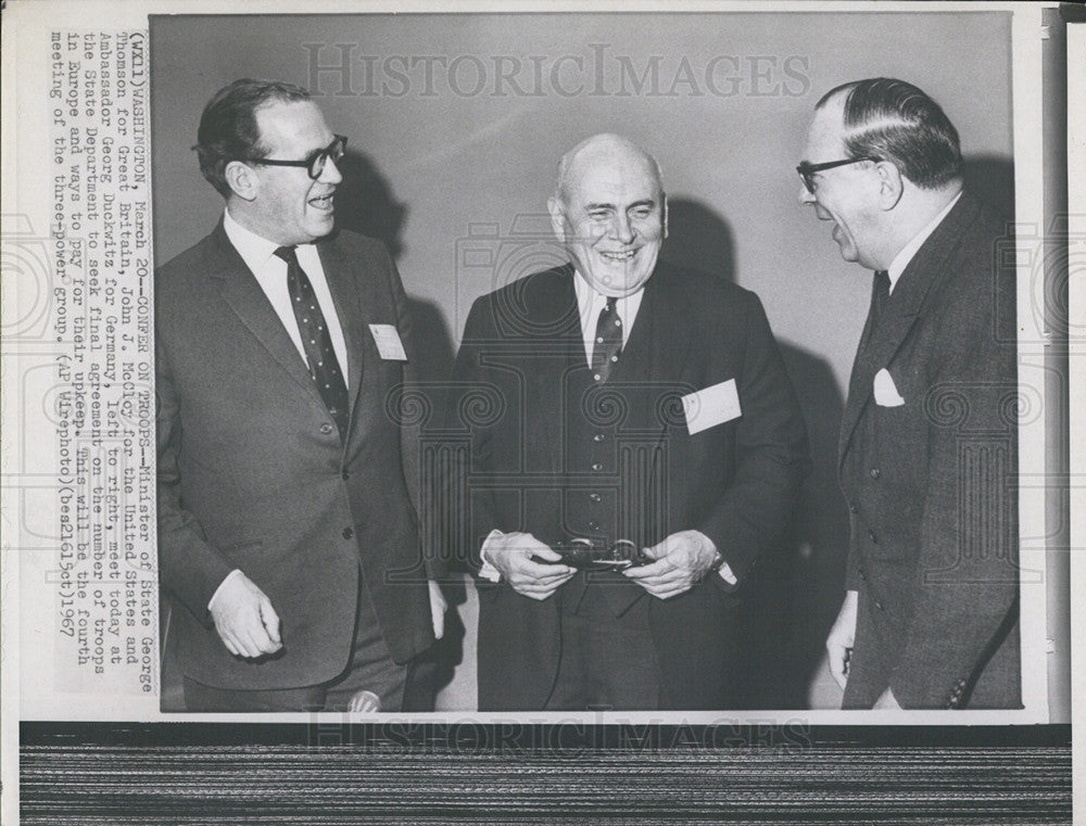 1967 Press Photo State Ministers George Thomson John McCloy Georg Duckwitz - Historic Images