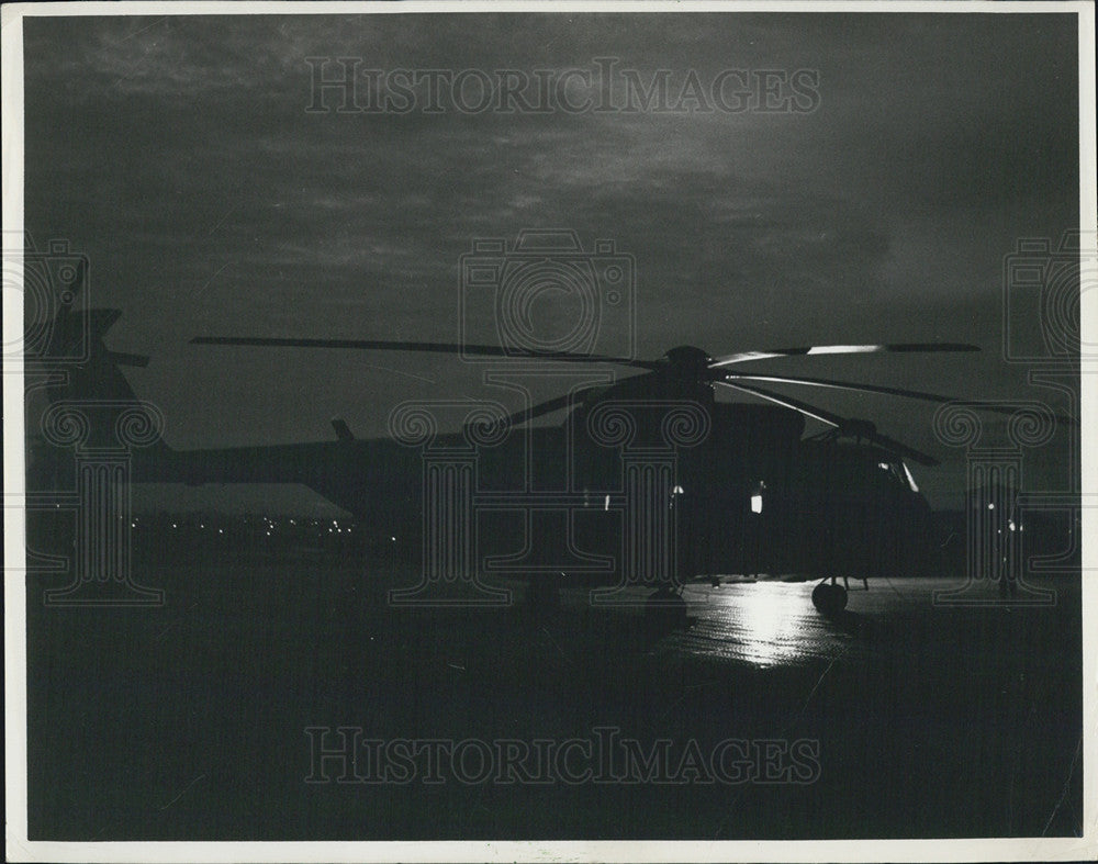 Press Photo HH-3E Jolly Green Giant At The Da Nang Air Base - Historic Images