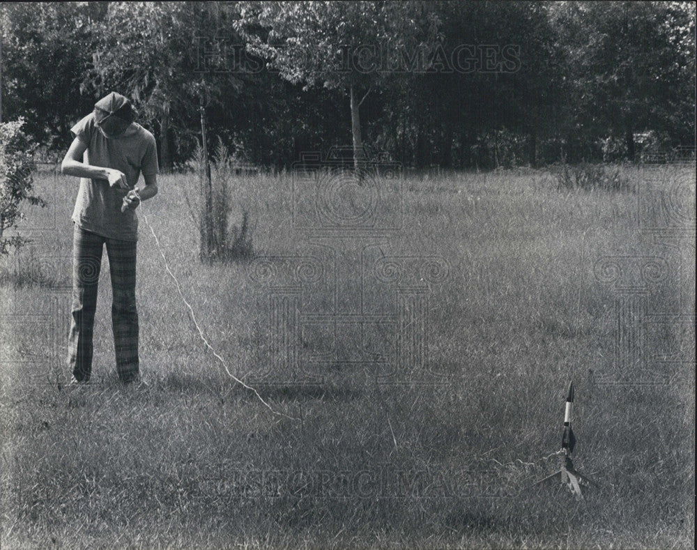 Students launch model rockets 1978 Vintage Press Photo Print - Historic ...