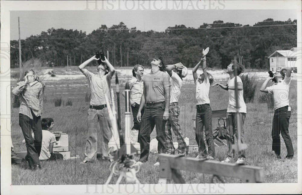 1974 Press Photo Rockets taking off New Port Richey - Historic Images