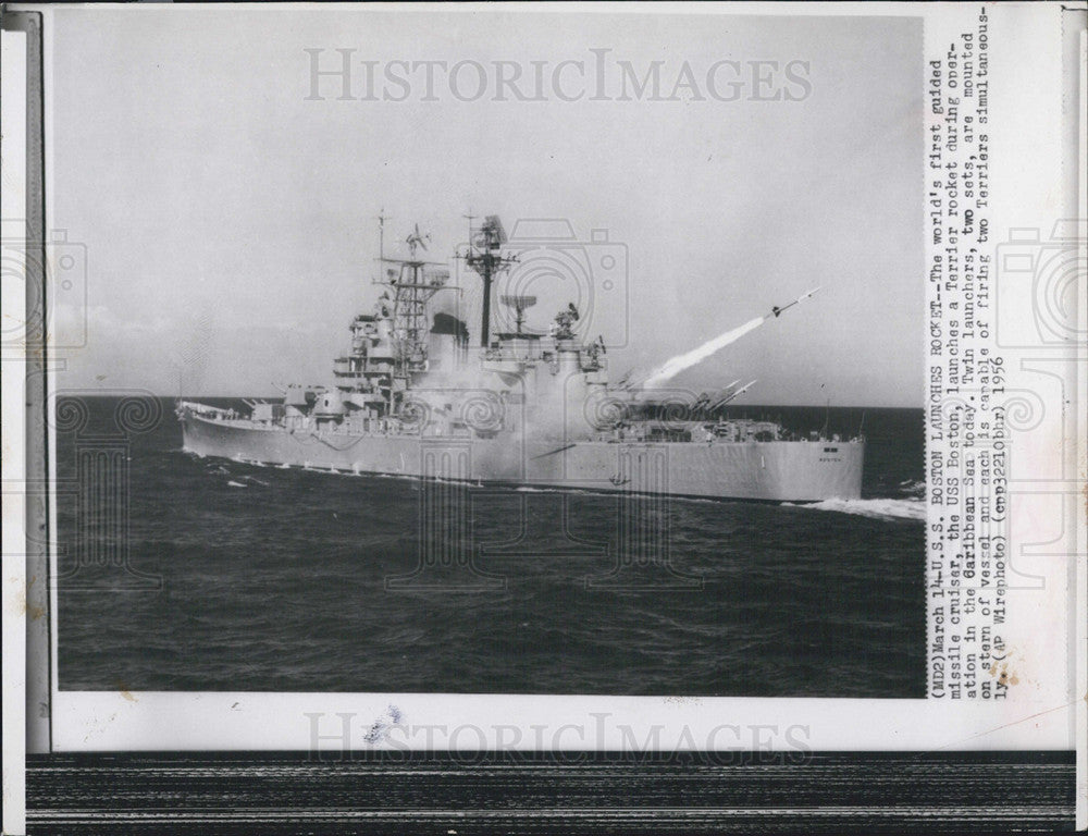 1956 Press Photo World&#39;s 1st Guided Missile Cruiser USS Boston Launches Terrier - Historic Images