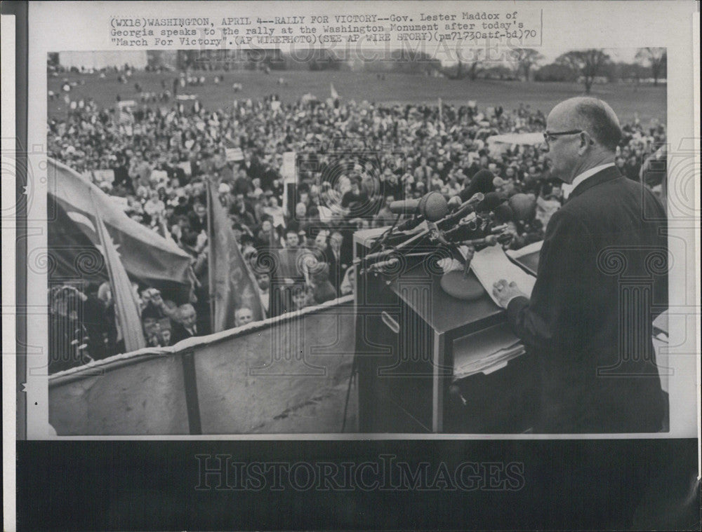 1970 Press Photo Gov. Lester Maddox Rally for Victory - Historic Images