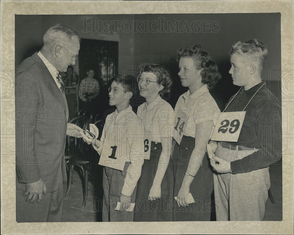 1950 Press Photo Champions Is Distric 3 Of Chgo Public Schools Daily News Spellg - Historic Images