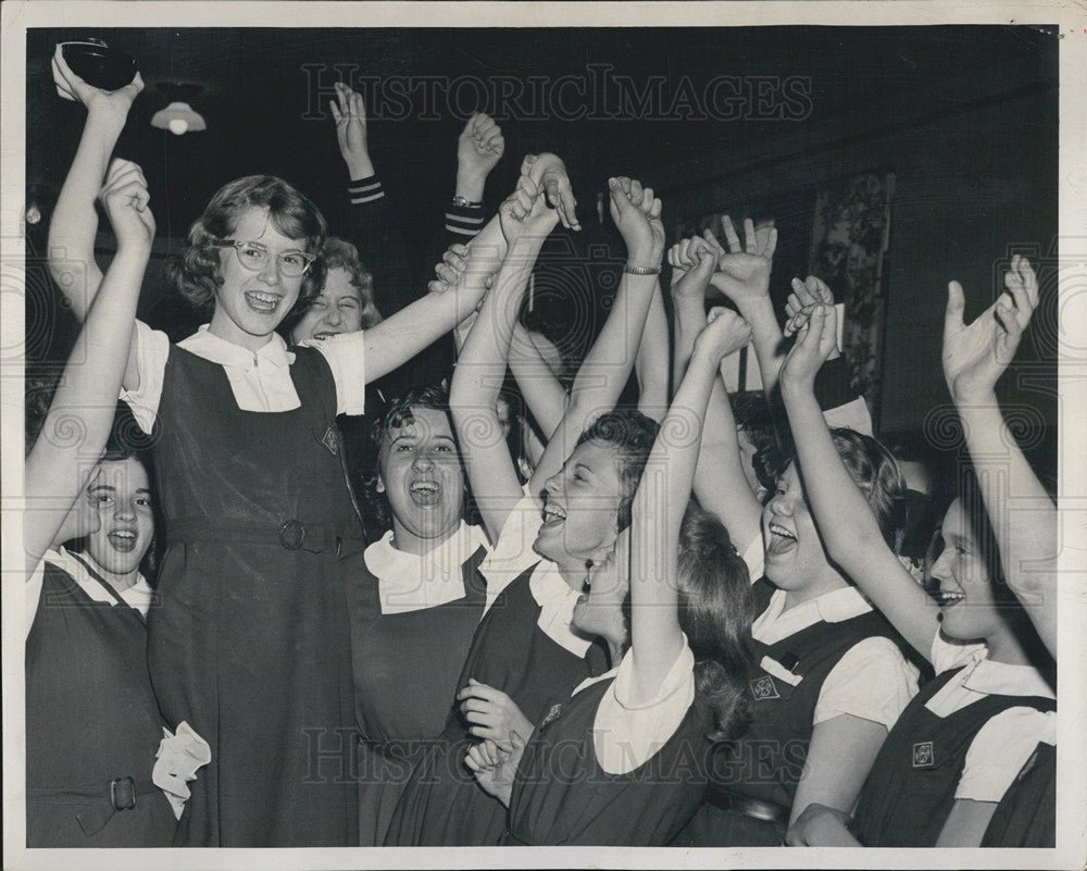 1957 Press Photo Winner of Daily News Spelling Bee Marcia Uebbing - Historic Images