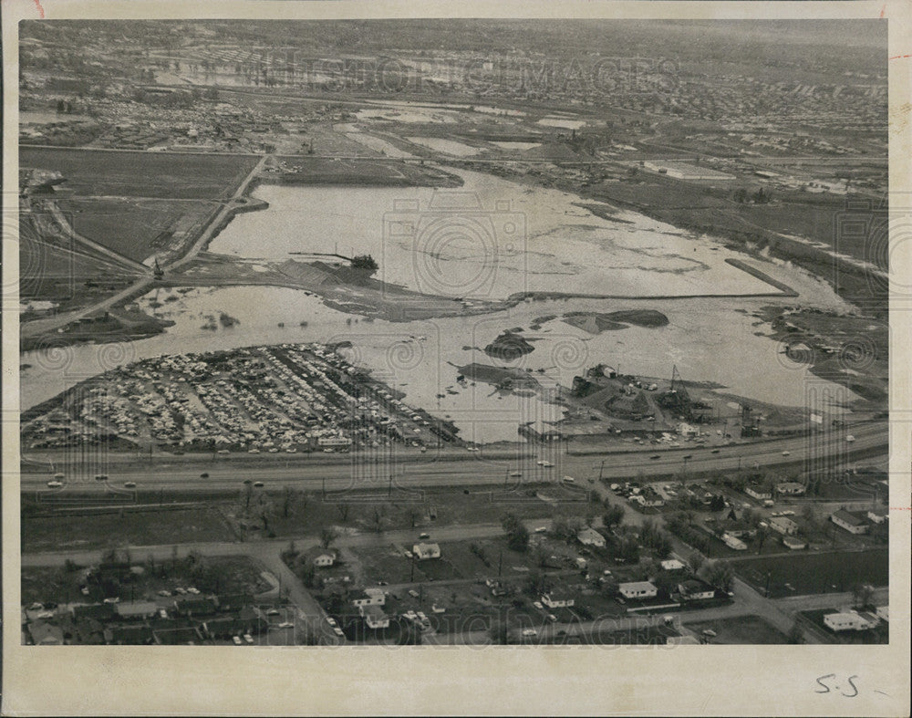 1969 Press Photo Platte River Floods Banks - Historic Images