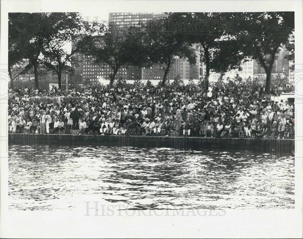 1960 Press Photo Venetian Night Festival, Chicago Lakefront - Historic Images