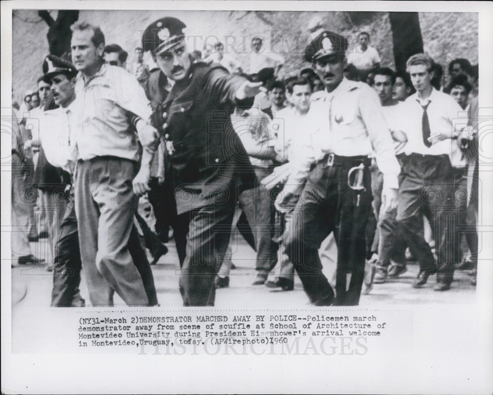 1960 Press Photo Policemen, Demonstrators, School Architecture Montecideo - Historic Images