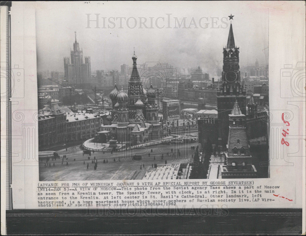 1962 Press Photo Moscow seen from Kremlin tower Spassky Tower clock St. Basil&#39;s - Historic Images