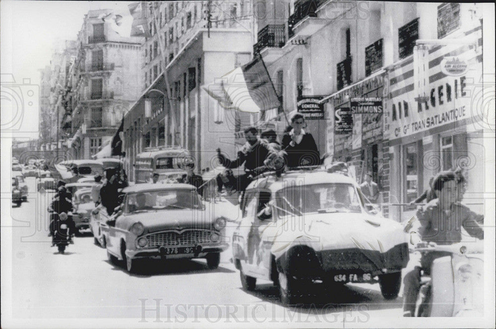 1961 Press Photo Supports of rebels in Algeria for French invasion - Historic Images