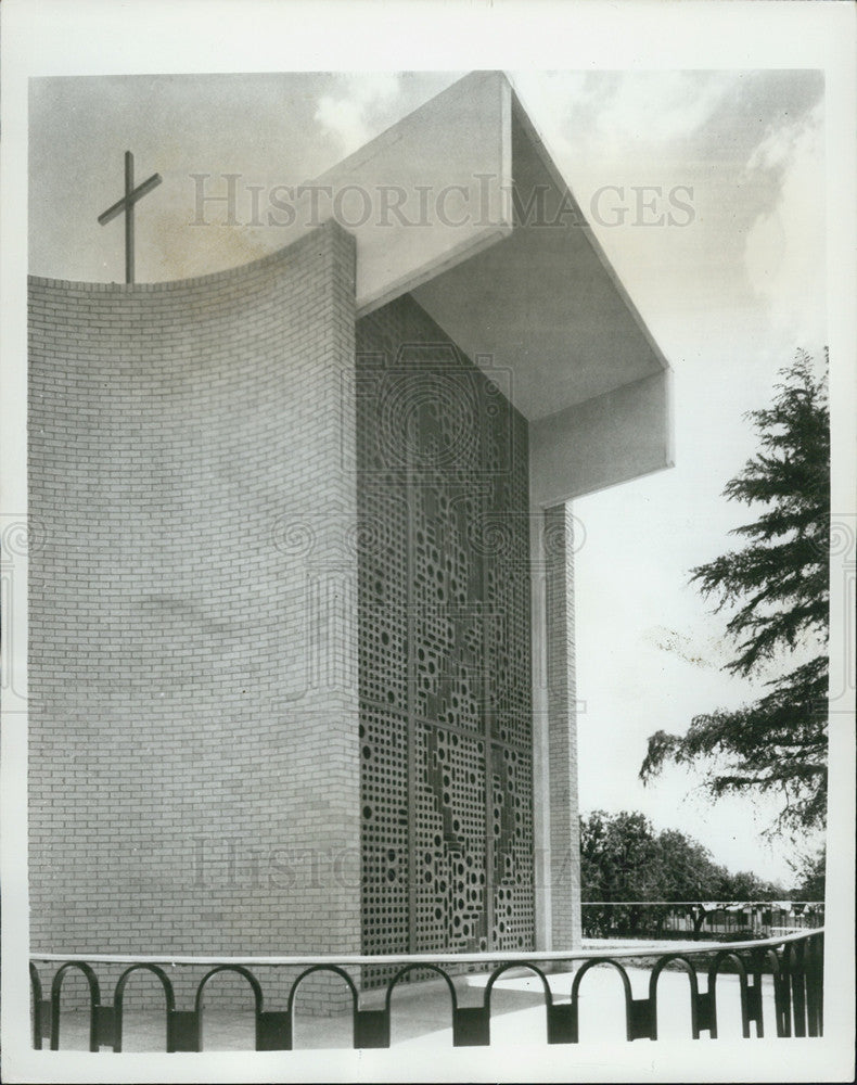 1968 Press Photo of chapel at Lutheran General Hospital in San Antonio, TX - Historic Images