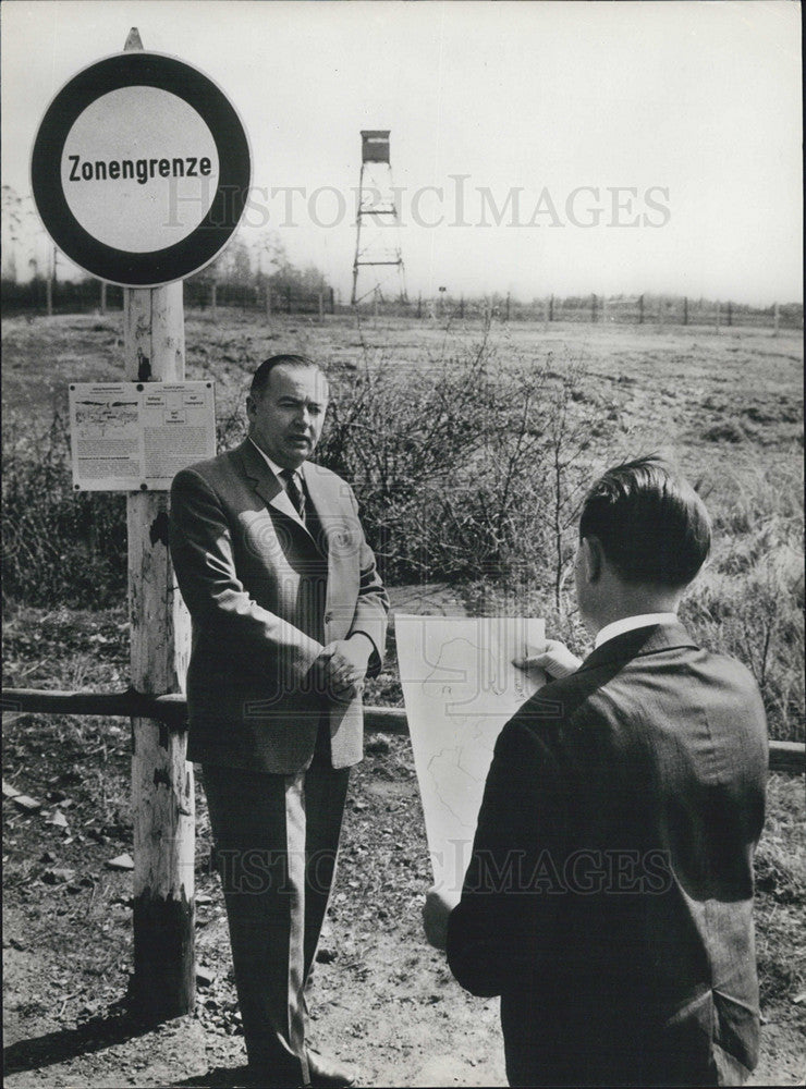 1967 Press Photo Dr. Conrady, Senior District Director of Helmstedt - Historic Images