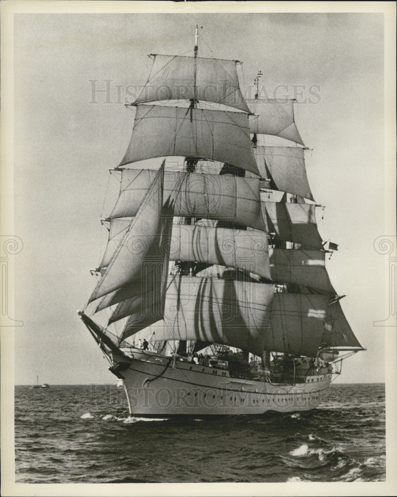 1963 Press Photo Navy training windjammer &quot;Gorch Fock&quot; - Historic Images