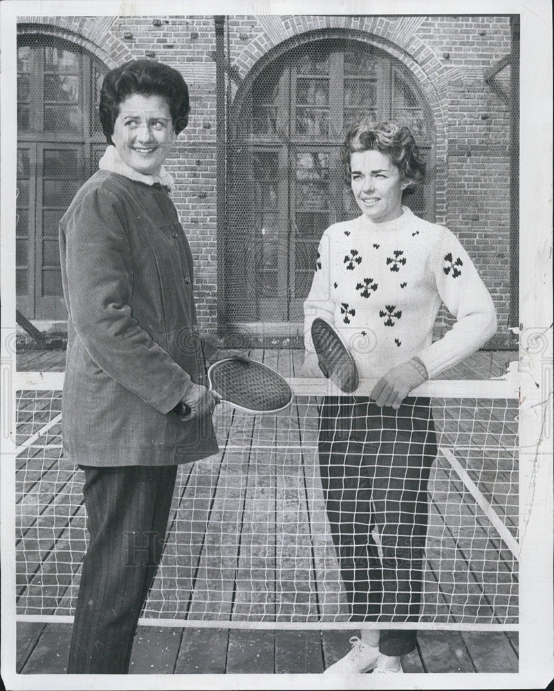 1960 Press Photo Mrs. William Baubills II &amp; Mrs. Edwin Fisher - Historic Images