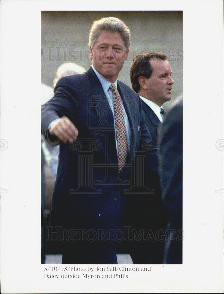 1993 Press Photo Bill Clinton &amp; Mayor Daley - Historic Images