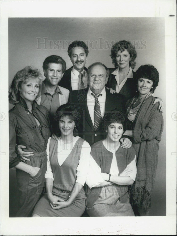 1984 Press Photo Jack Weston and the cast from the show The Four Seasons - Historic Images