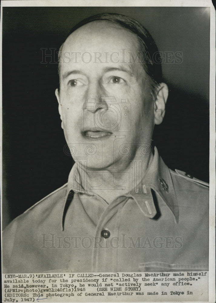 1947 Press Photo General Douglas MacArthur notes availability if called for - Historic Images