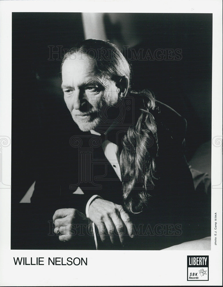 1994 Press Photo Pictured is musician Willie Nelson. - Historic Images