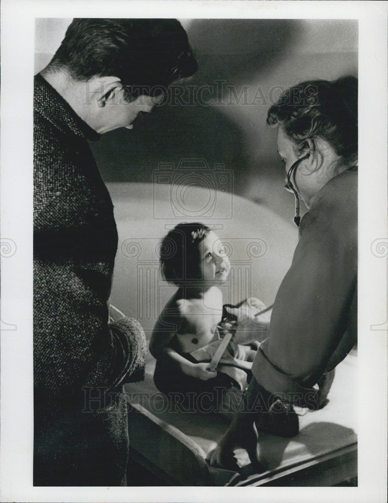 1967 Press Photo Young Patient in Clinic of Moscow, Health Benefits - Historic Images