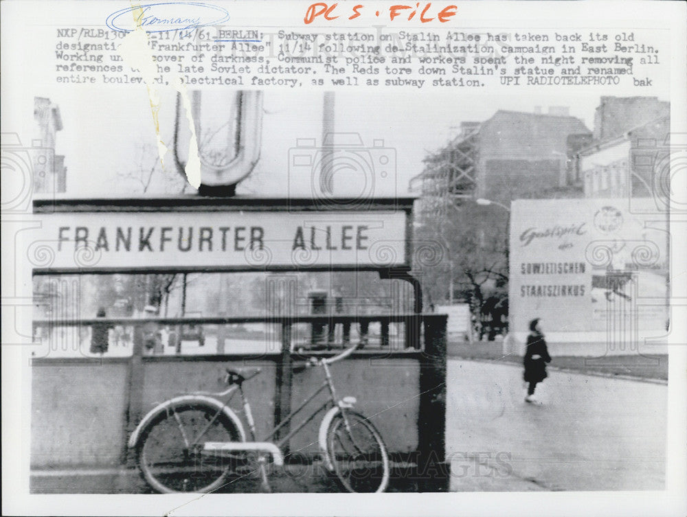 1961 Press Photo Subway Station Stalin Allee Frankfurter Allee East Berlin - Historic Images