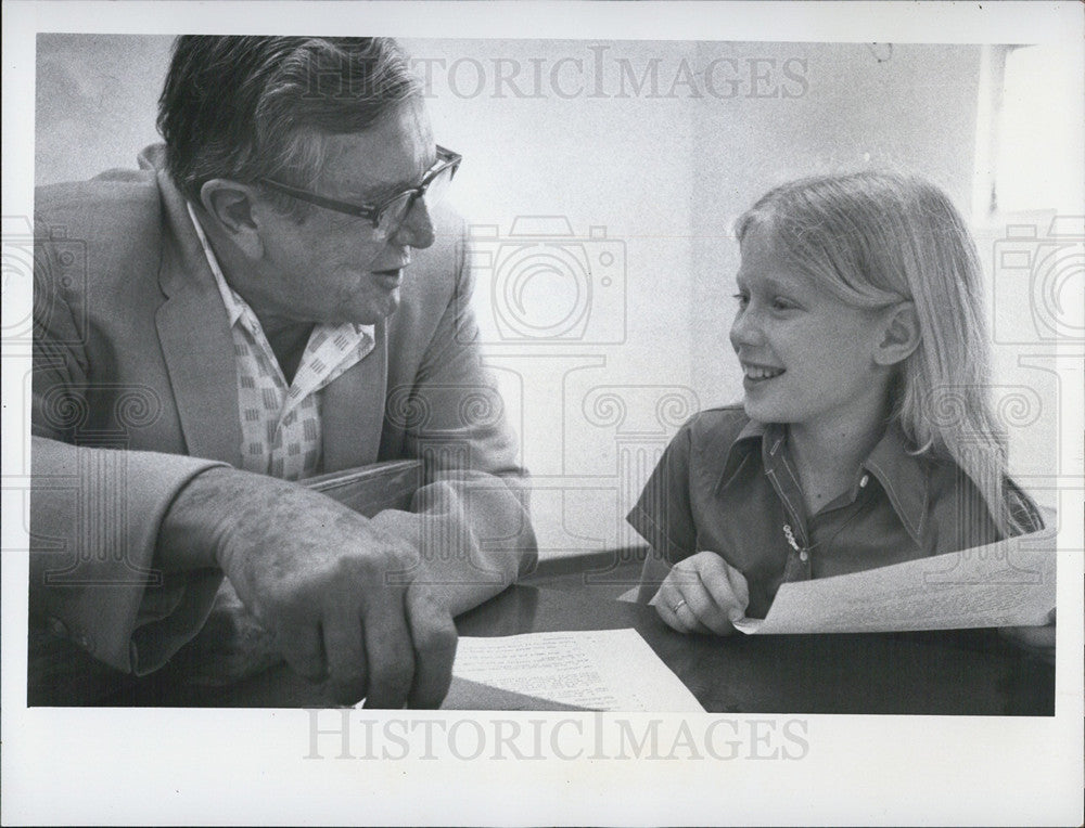 1975 Press Photo Karen Cohn Eugene Pontrich South Pasadena vice mayor - Historic Images