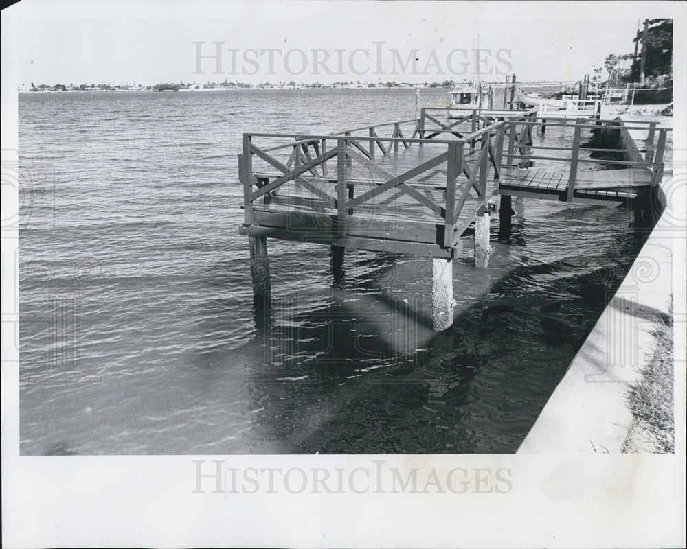 1981 Press Photo South Pasadena Florida Pier Boca Ciega Bay - Historic Images