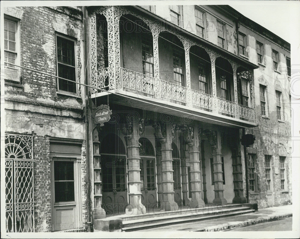 1986 Press Photo Dock Street Theater Charleston South Carolina - Historic Images