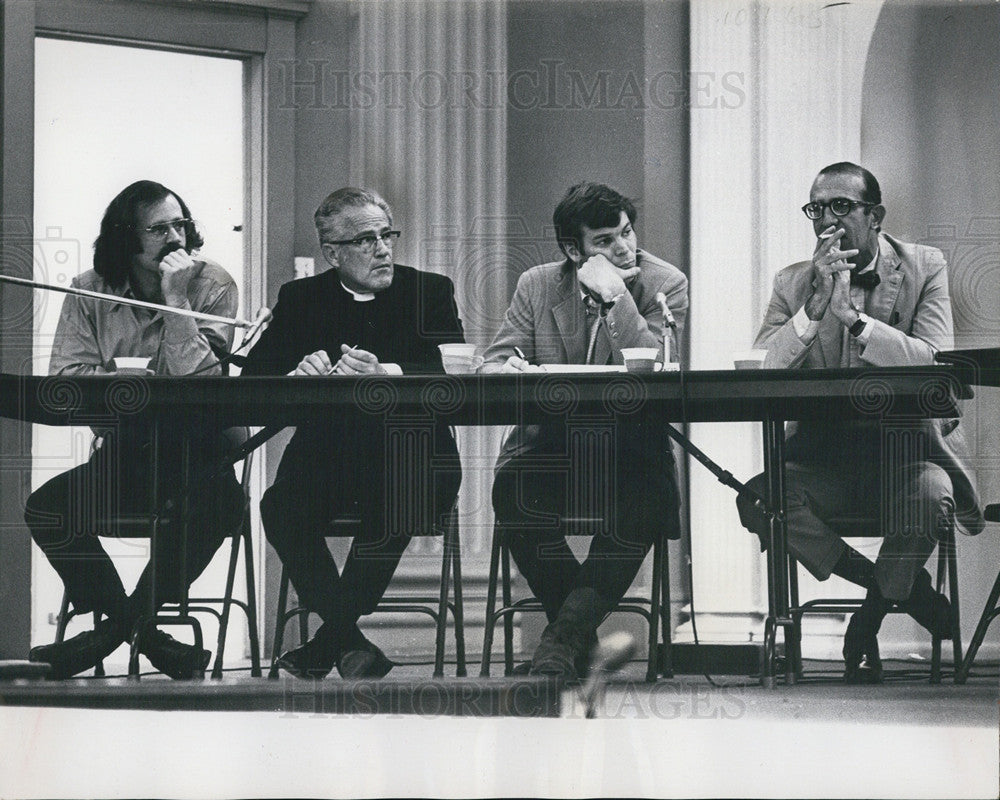 1971 Press Photo Veteran US troops winter Soldier testimony Brian Adams - Historic Images