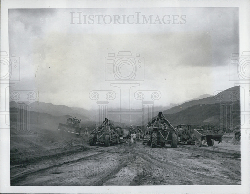 1946 Press Photo Panama&#39;s Link to the Pan American Highway - Historic Images