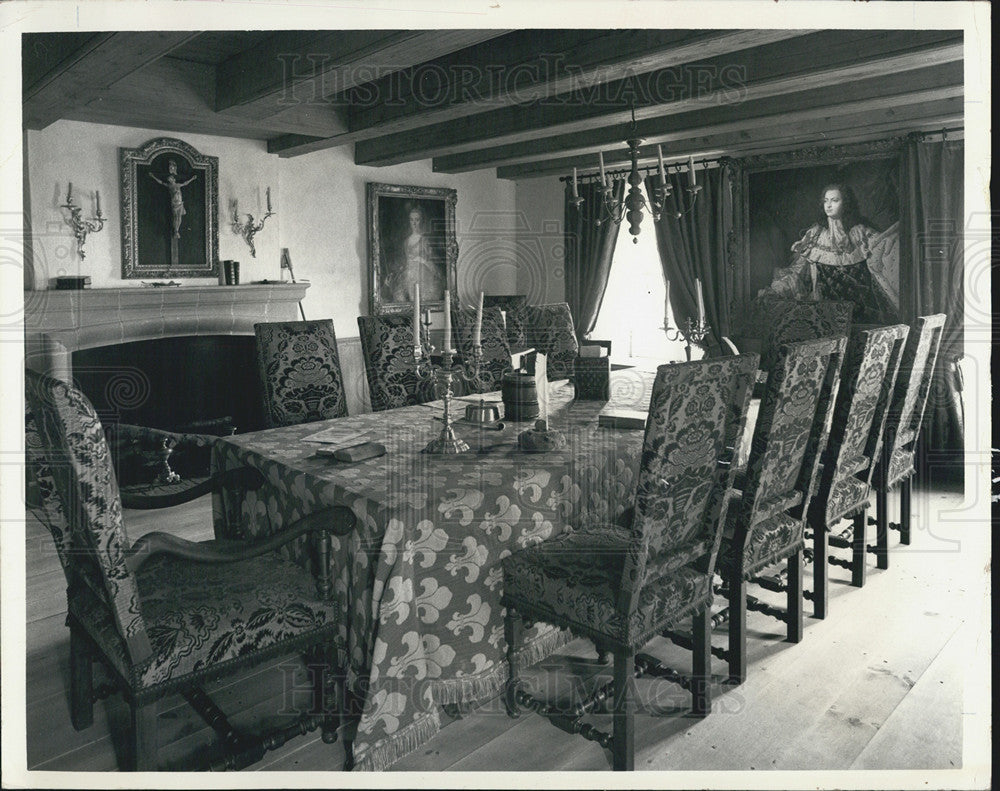 1973 Press Photo Fortress Louisbourg Council Room/Louis XV Portrait/Nova Scotia - Historic Images