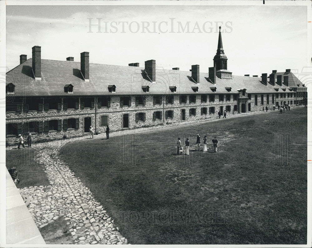 1976 Press Photo Cape Breton Island Nova Scotia/Fortress Louisbourg/Barracks - Historic Images