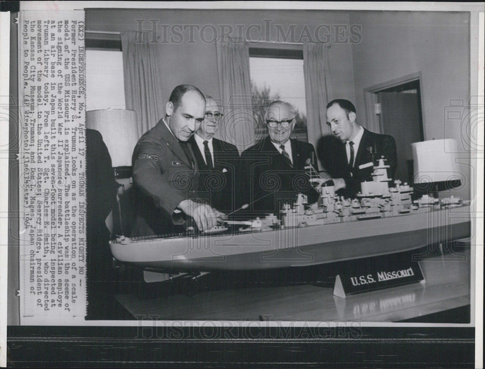 1964 Press Photo US President Harry S. Truman/USS Missouri Battleship Model - Historic Images