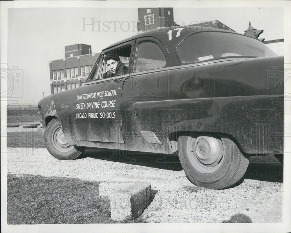 1956 Press Photo Phillip Kupritz in high school safety driving course - Historic Images