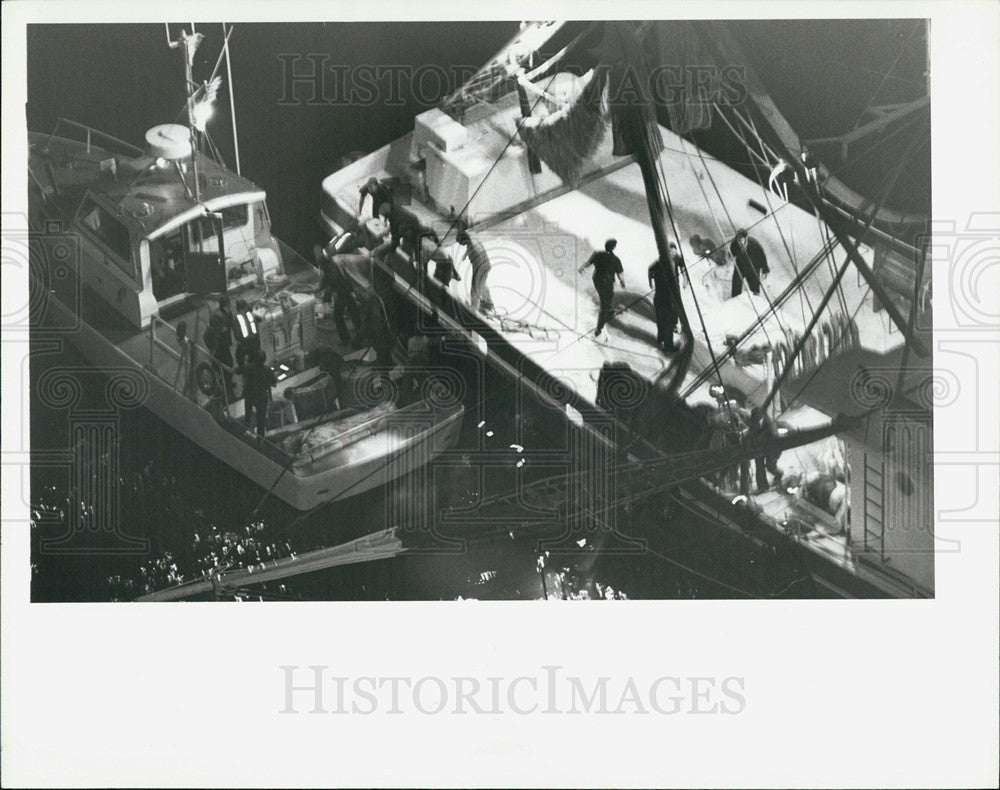 Press Photo Military Watercraft Capricorn - Historic Images