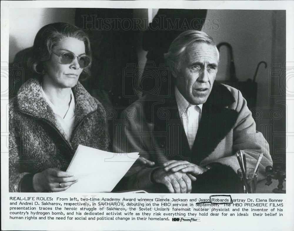 1984 Press Photo Glenda Jackson and Jason Robards star in &quot;Sakharov&quot; - Historic Images