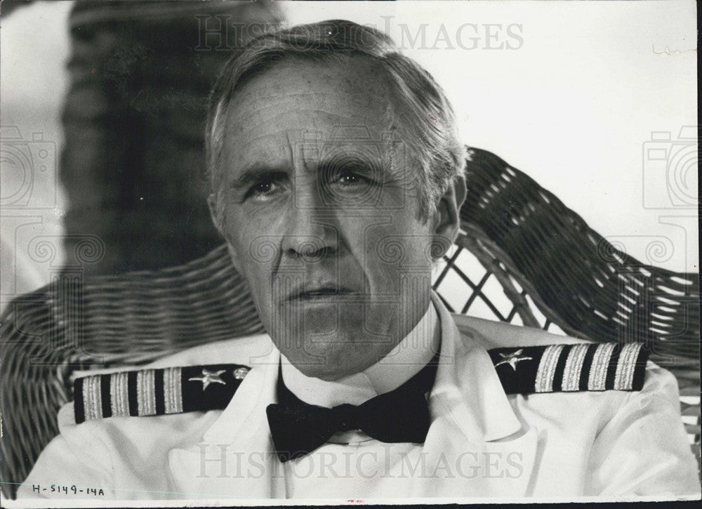 1979 Press Photo Jason Robards stars in &quot;Hurricane&quot; - Historic Images