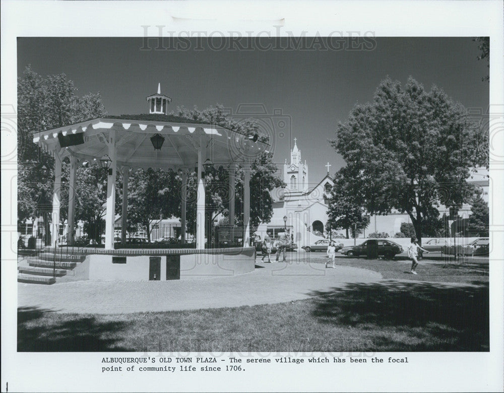 1986 Press Photo Albuquerque&#39;s Old Town Plaza Focal Point of Community Life - Historic Images