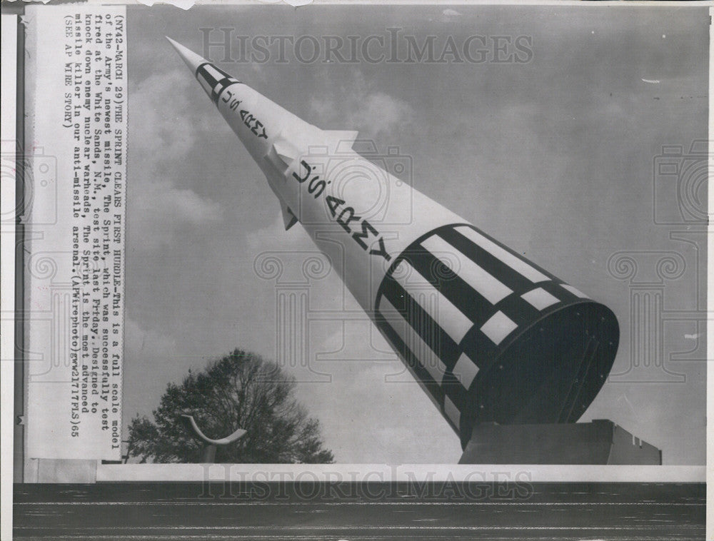1965 Press Photo Full Scale Model of "The Sprint" US Army Missile Killer - Historic Images