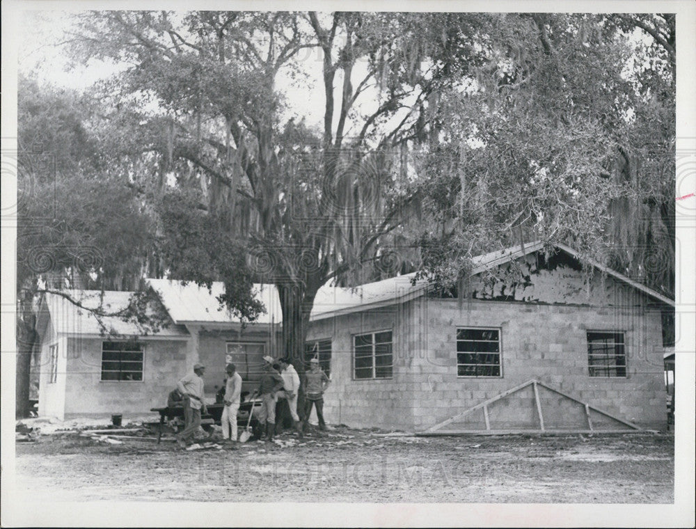 1968 Press Photo Hudson Community Clubhouse Under Hands of Construction - Historic Images