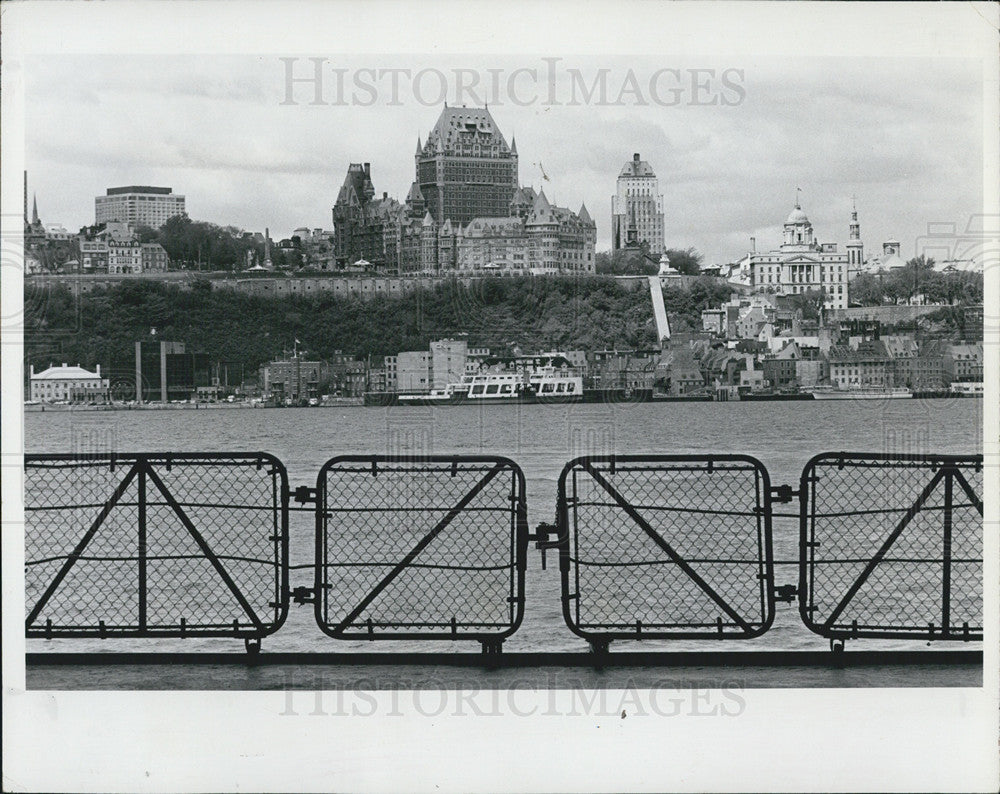 1991 Press Photo Quebec City Across Bay in Canada - Historic Images