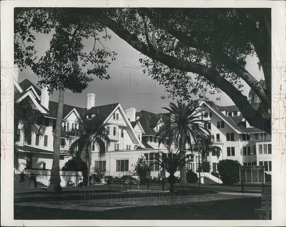 1965 Press Photo Belleviw Biltmore Hotel Begins 18&#39;th Year - Historic Images