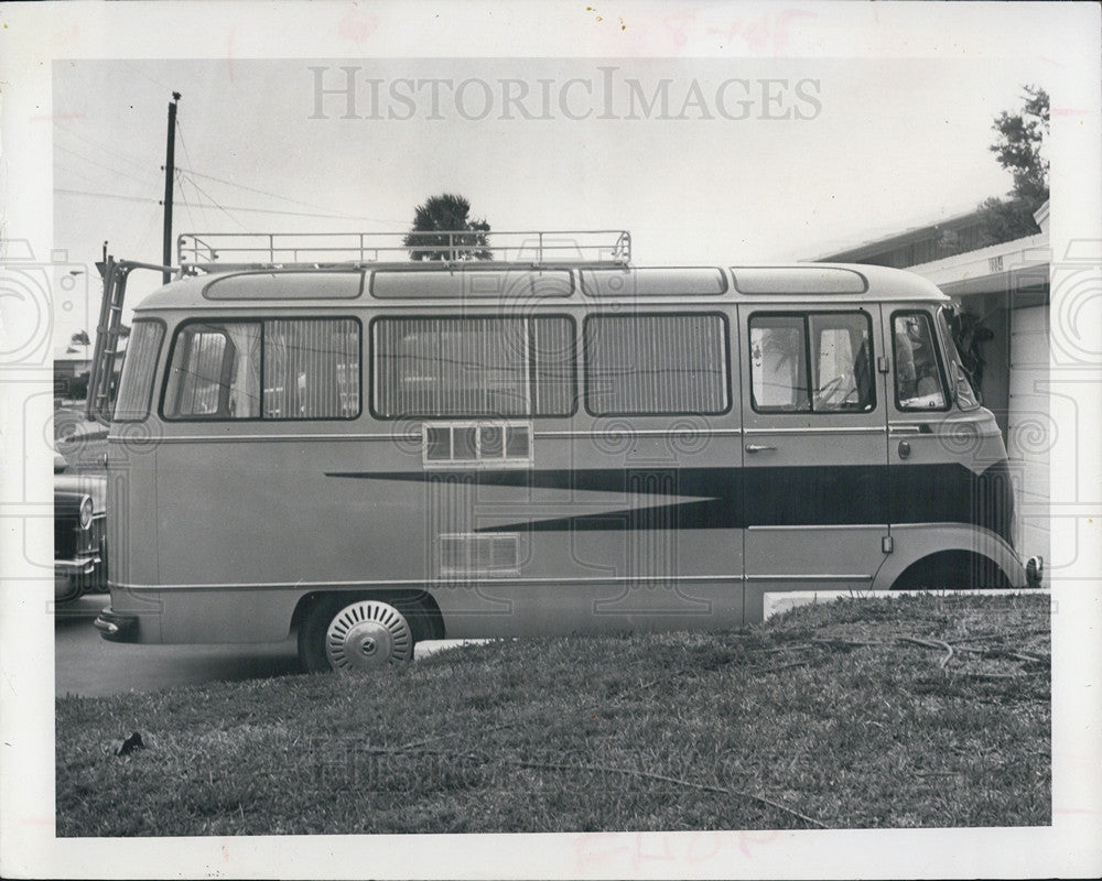 1966 Press Photo The Mercedes-Benz Camper - Historic Images