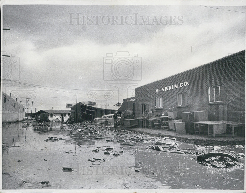 1965 Press Photo South Platte River Floods Denver Area - Historic Images