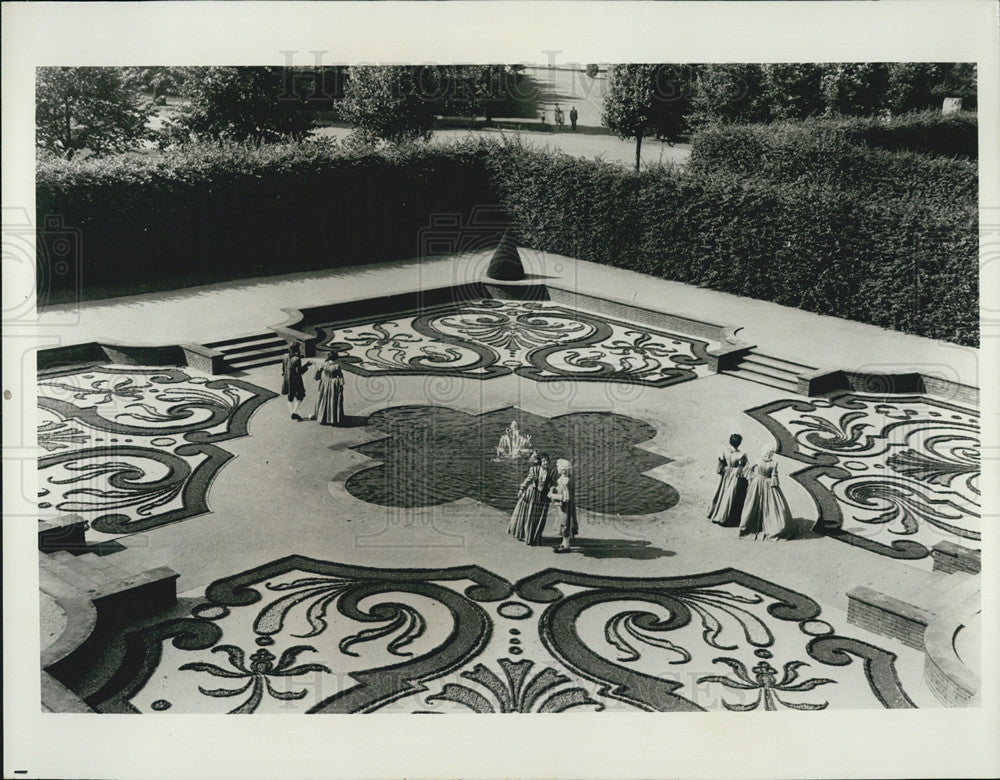 1965 Press Photo Elaborate gardens of Hanover, Germany - Historic Images