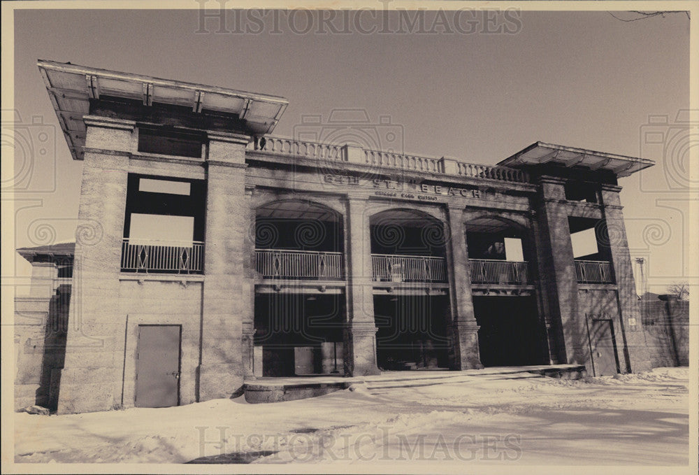 1994 Press Photo Jackson Park District beach hose in Chicago - Historic Images