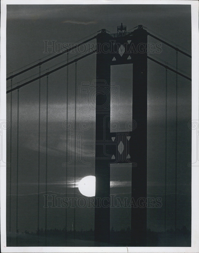 1961 Press Photo A Fog-Shrouded Sun Gave This Moody Effect First Prize, Scenics - Historic Images