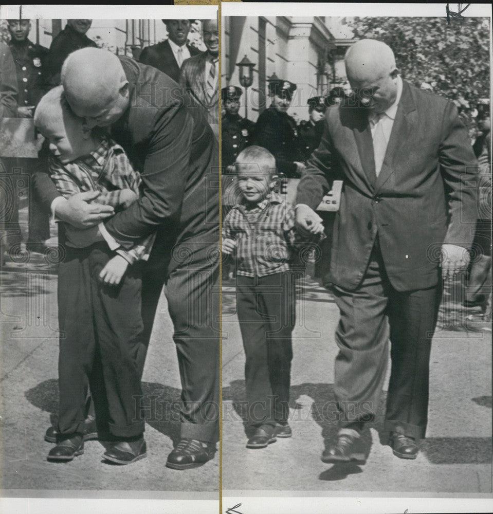 1960 Press Photo Soviet Premier Nikita Krushchev Hugs Sacha/Son Of UN Delegate - Historic Images